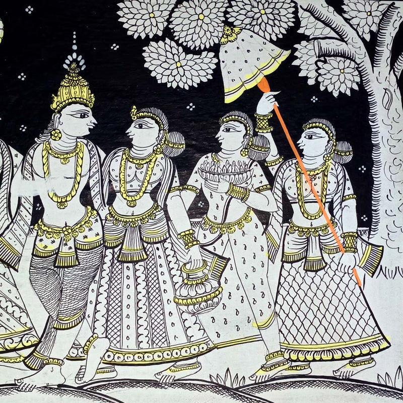 Gorgeous Black and White Lord Krishna With Gopi Pattchitra Painting-pic4
