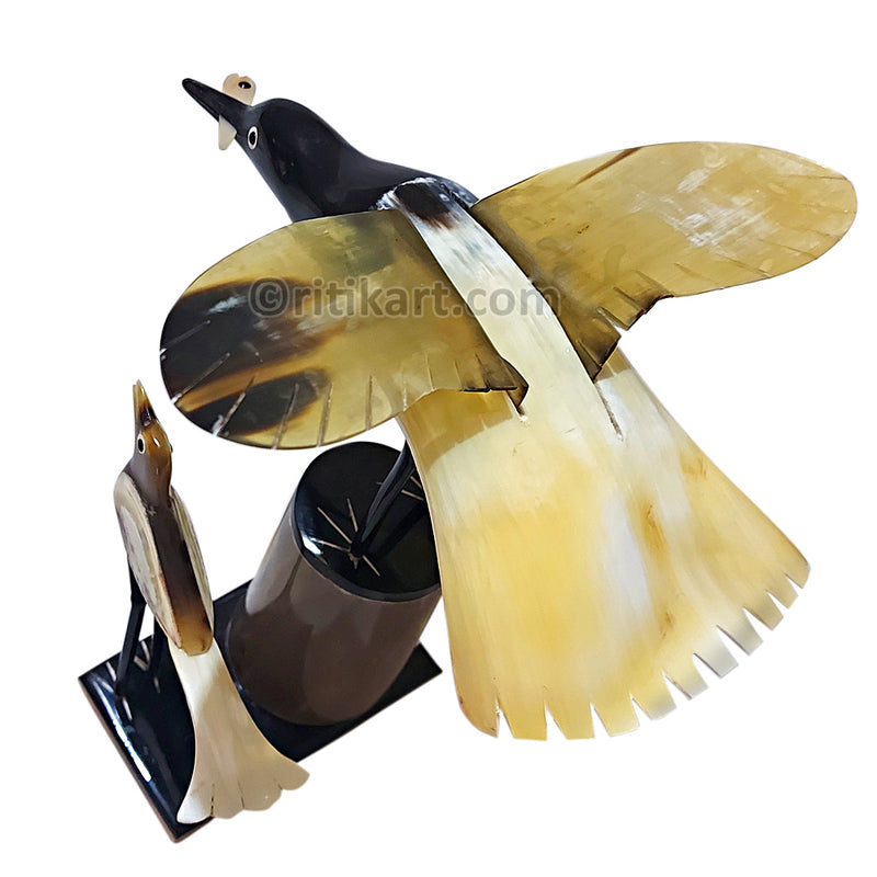 Horn Made Showpiece – Bird with Chick on a Tree Stand